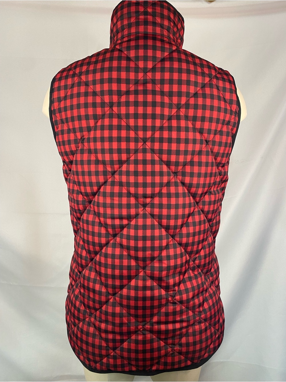J. Crew Red and Black Buffalo Plaid Lined Sleeveless Jacket Women’s Medium - Picture 2 of 4